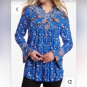 Free People Wild Flower Fields Bohemian Blouse / Tunic Long Sleeve Button Front